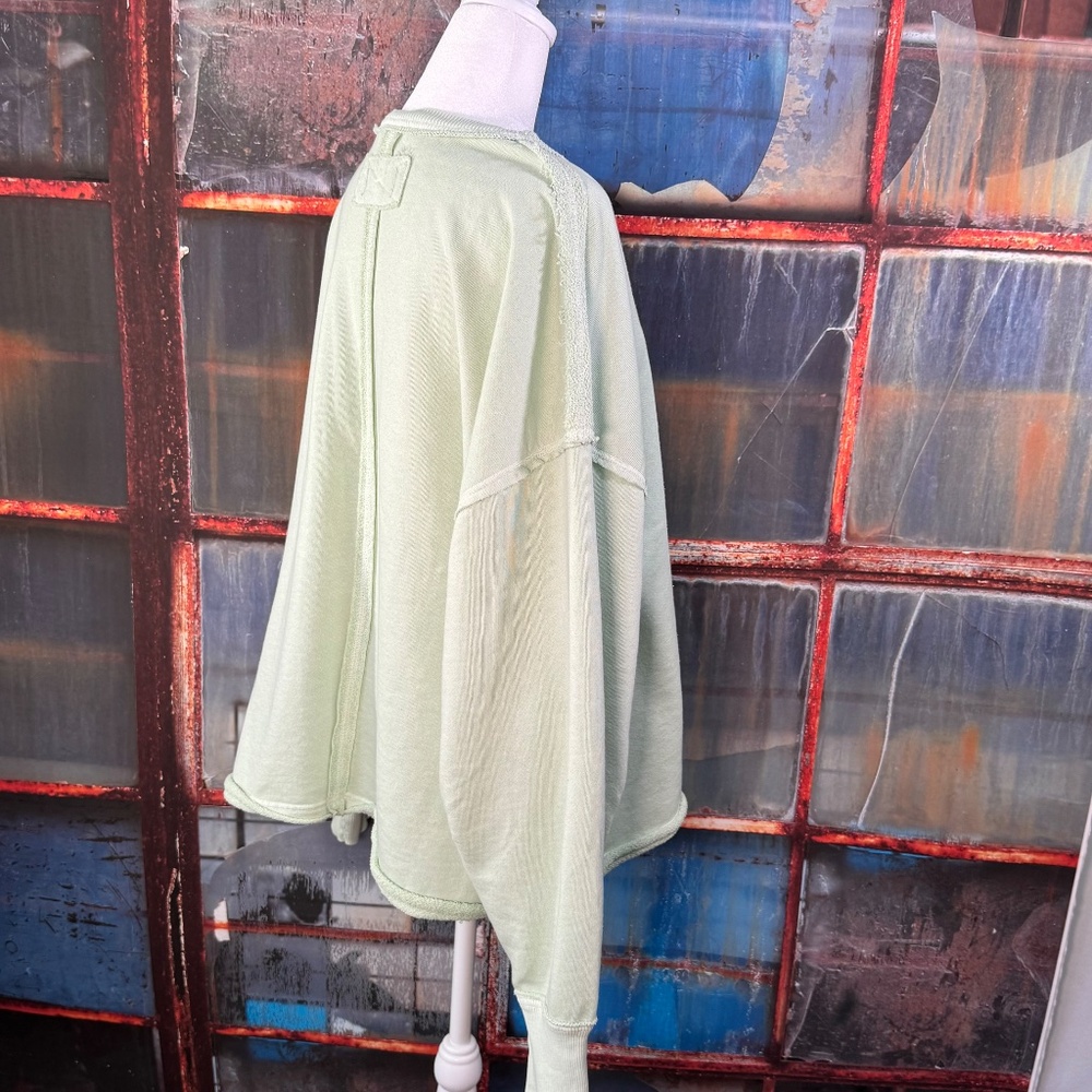 We The Free Venice V-Neck Sweatshirt Mint Ivy Oversized Size Small - Picture 6 of 11